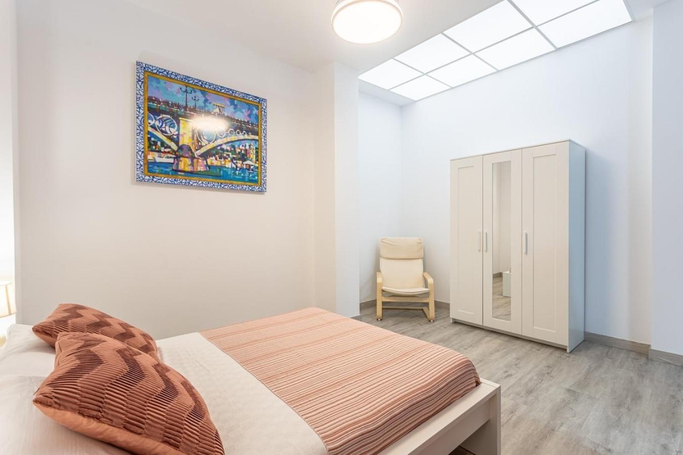 Semana Santa Apartment เซบีญา ภายนอก รูปภาพ